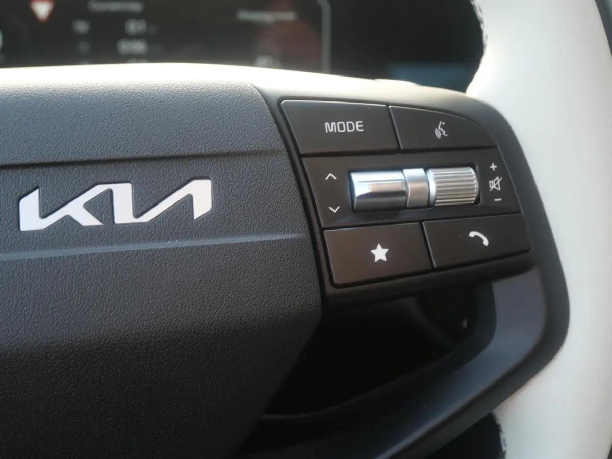 1.6 T-GDi Hybrid GT-Line | Schuif/kantel | Navi | Clima | Camera | Carplay