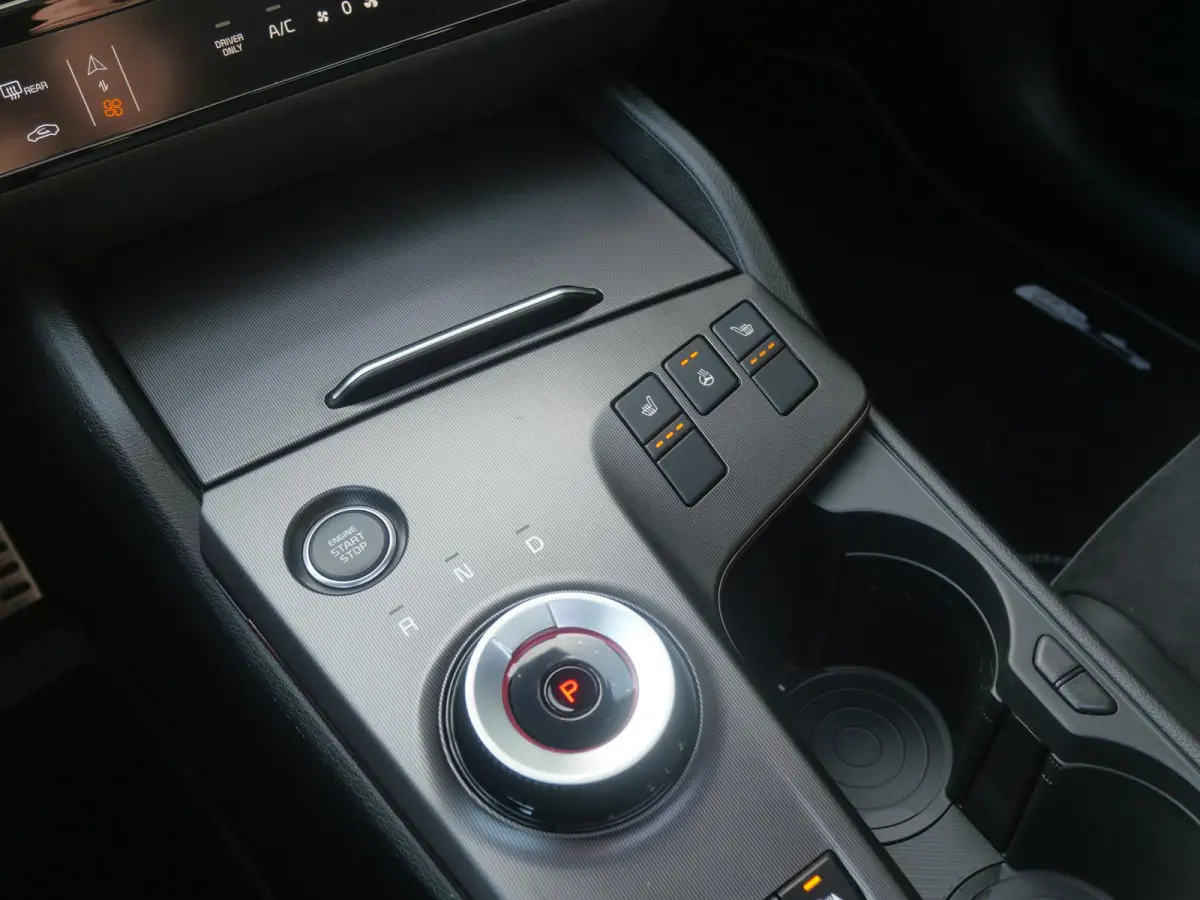 1.6 T-GDi Hybrid GT-Line | Schuif/kantel | Navi | Clima | Camera | Carplay