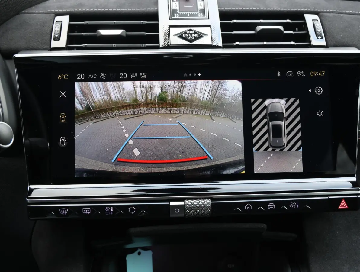 1.6 PHEV 225 Ligne Business | Alcantara bekleding | Navigatie | Dodehoeksensor | Elektrische achterklep | Verwarmde voorstoelen | Apple Carplay/Android Auto