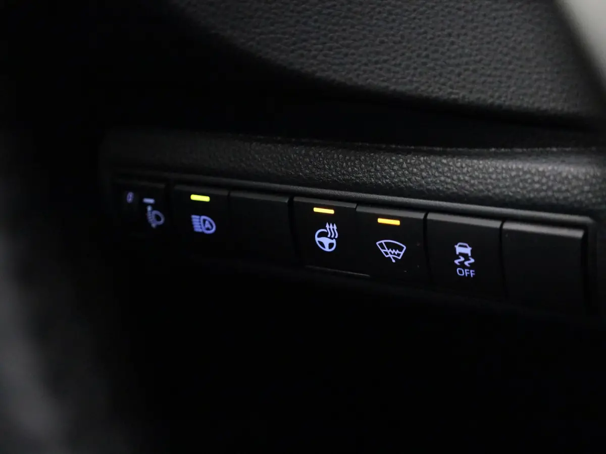 1.8 Hybrid Dynamic | NAVIGATIE | CAMERA | STOELVERWARMING | CLIMATE