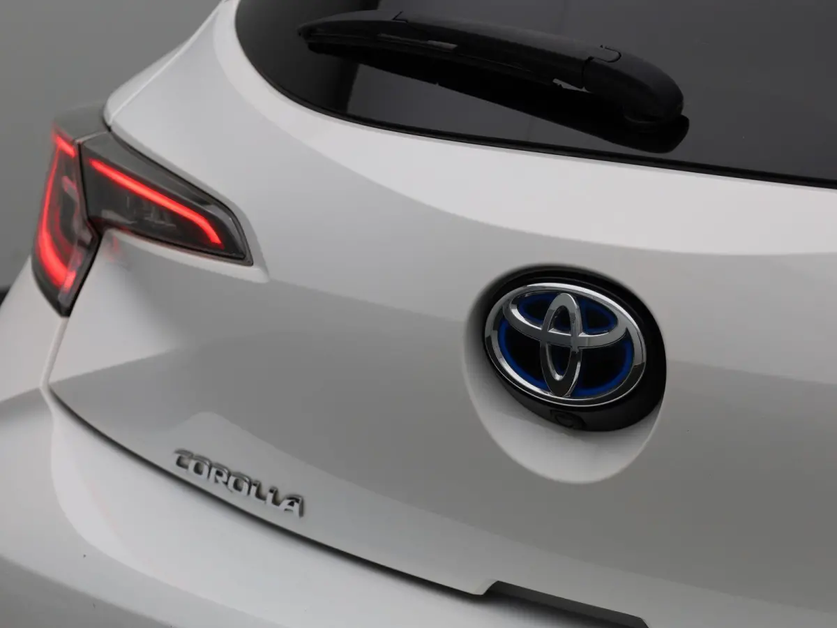 1.8 Hybrid Dynamic | NAVIGATIE | CAMERA | STOELVERWARMING | CLIMATE