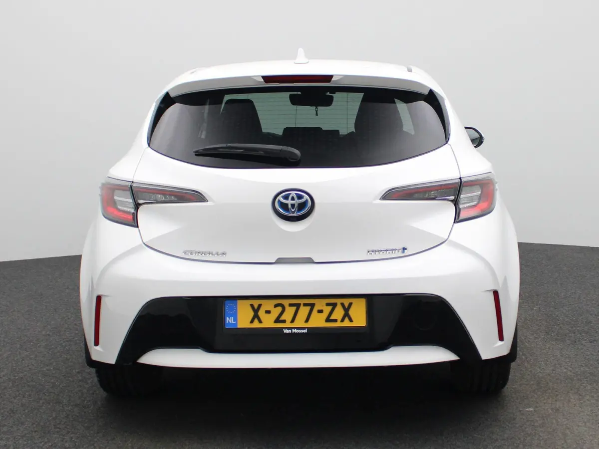 1.8 Hybrid Dynamic | NAVIGATIE | CAMERA | STOELVERWARMING | CLIMATE