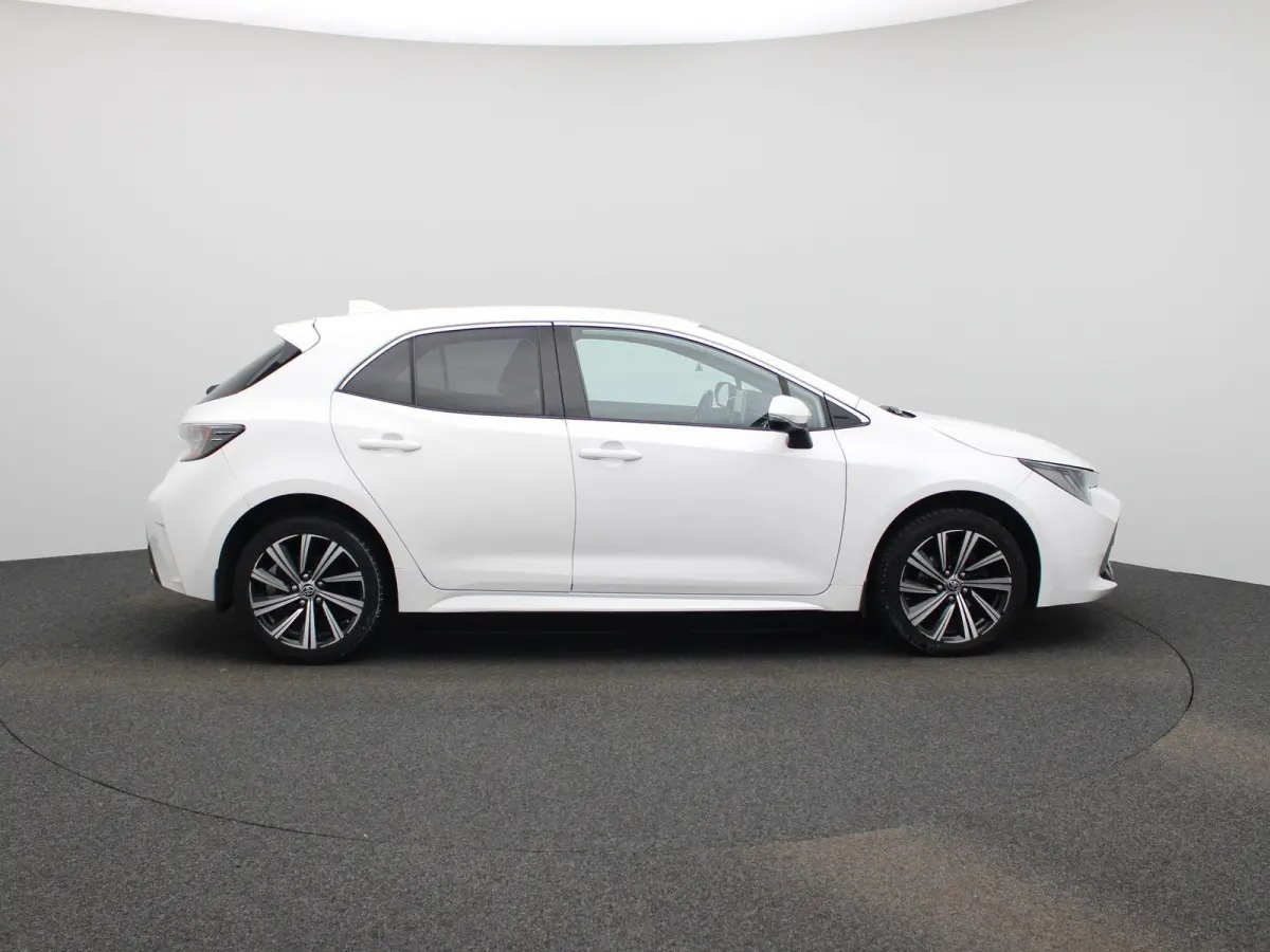 1.8 Hybrid Dynamic | NAVIGATIE | CAMERA | STOELVERWARMING | CLIMATE