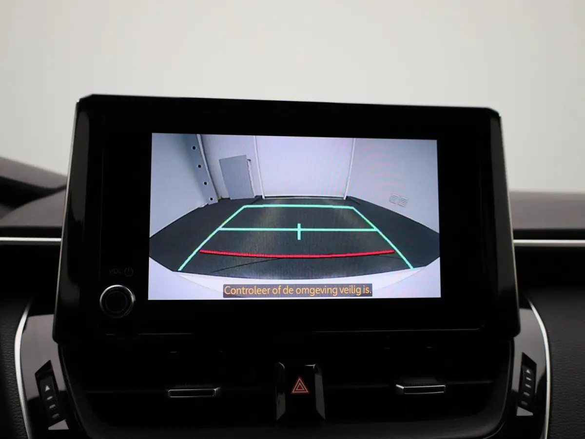 1.8 Hybrid Dynamic | NAVIGATIE | CAMERA | STOELVERWARMING | CLIMATE