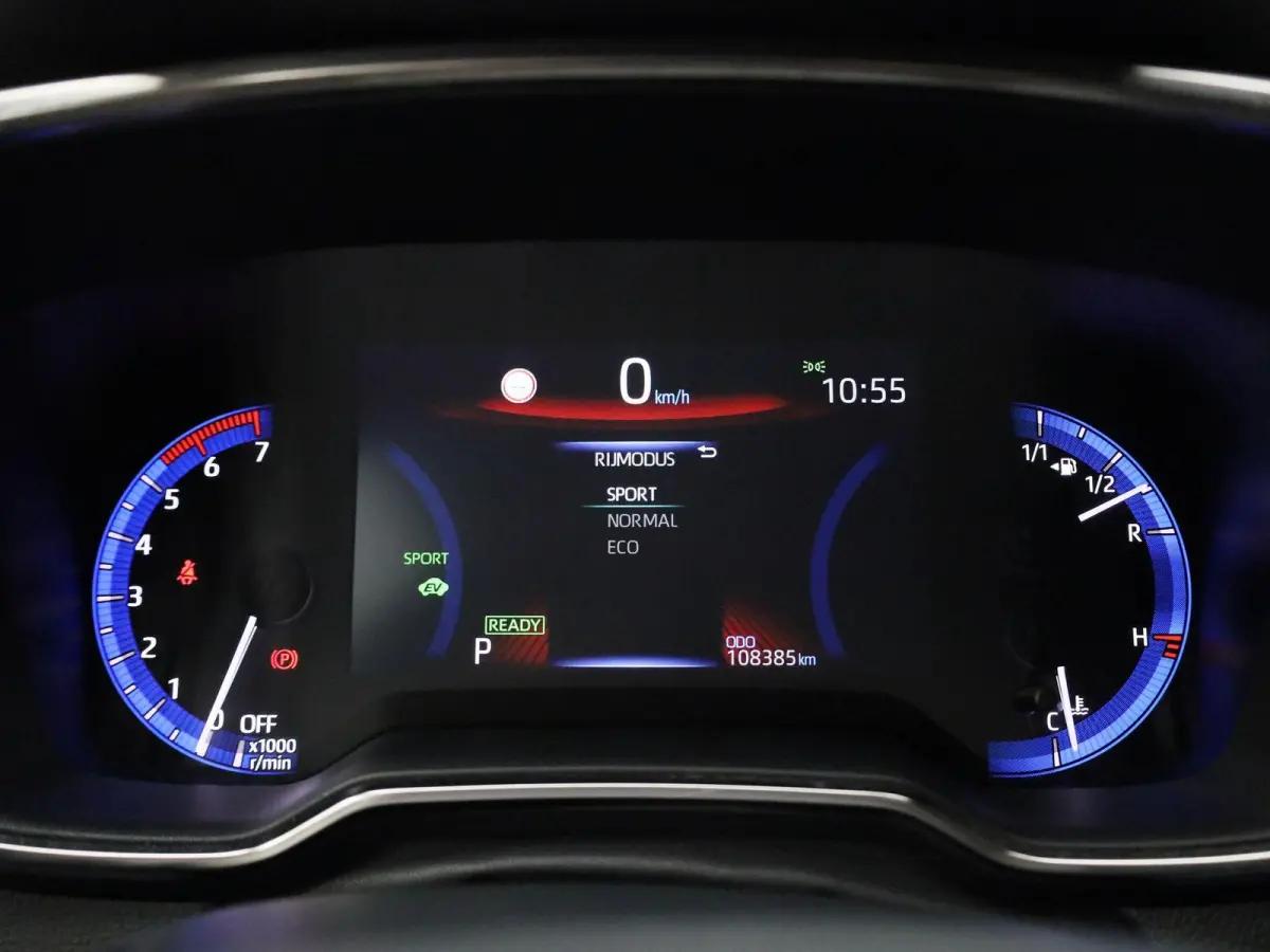 1.8 Hybrid Dynamic | NAVIGATIE | CAMERA | STOELVERWARMING | CLIMATE