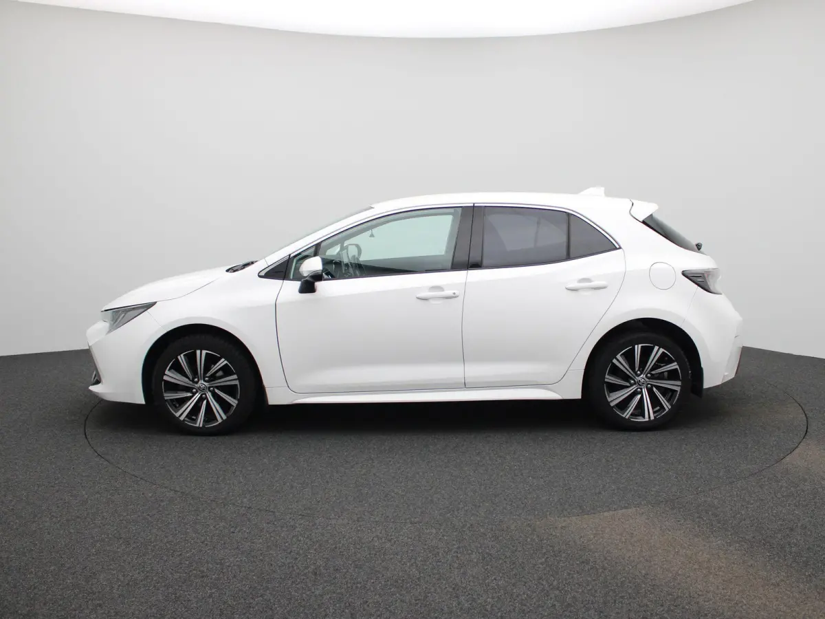 1.8 Hybrid Dynamic | NAVIGATIE | CAMERA | STOELVERWARMING | CLIMATE