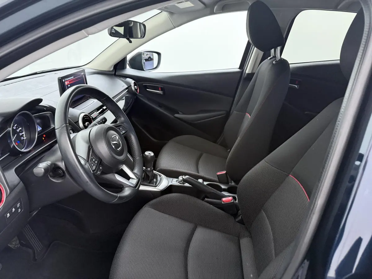 1.5 Skyactiv-G Sportive | Parkeercamera | Lichtmetalen Velgen |
