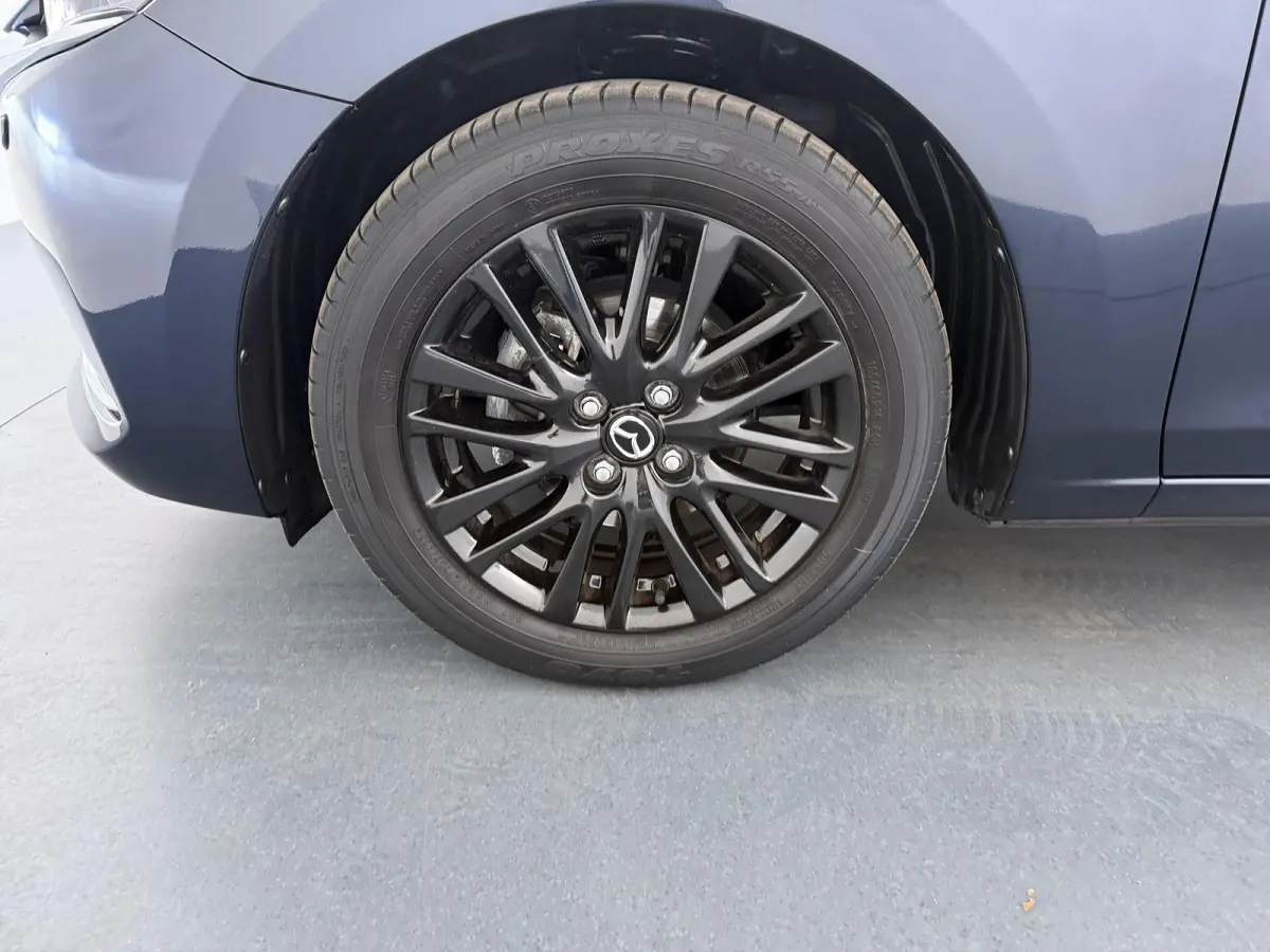 1.5 Skyactiv-G Sportive | Parkeercamera | Lichtmetalen Velgen |