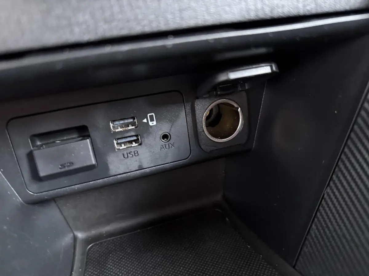 1.5 Skyactiv-G Sportive | Parkeercamera | Lichtmetalen Velgen |
