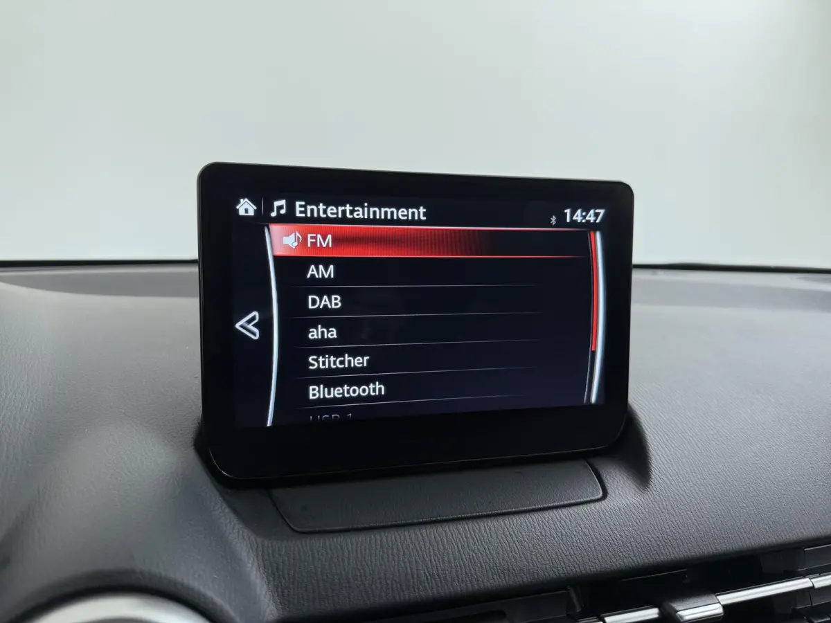 1.5 Skyactiv-G Sportive | Parkeercamera | Lichtmetalen Velgen |