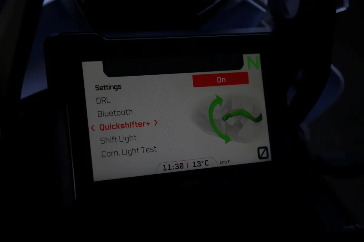 R ABS*Origineel Nederlands*Incl. BTW*Akrapovic/Quickshifter/Screenprotector*