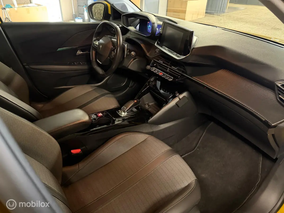 1.2 PureTech Blue Lease Allure