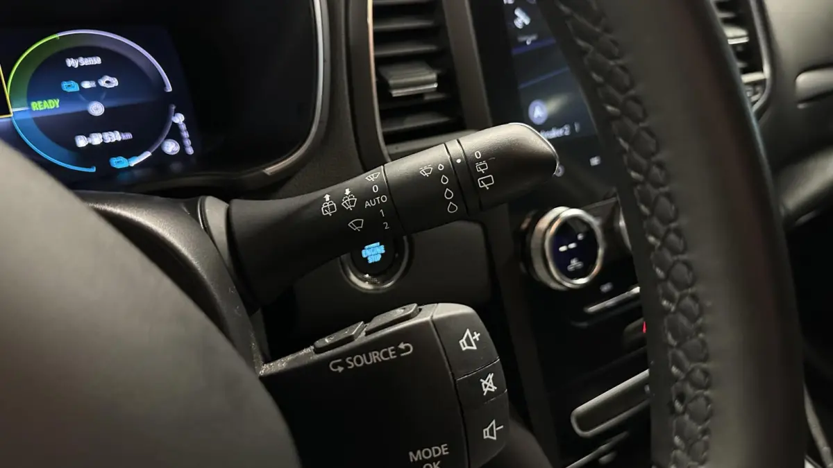 Estate 1.6 Plug-In Hybrid 160 Business Zen SOH 91% CAMERA TREKHAAK CRUISE LM ECC NAVI CARPLAY.
