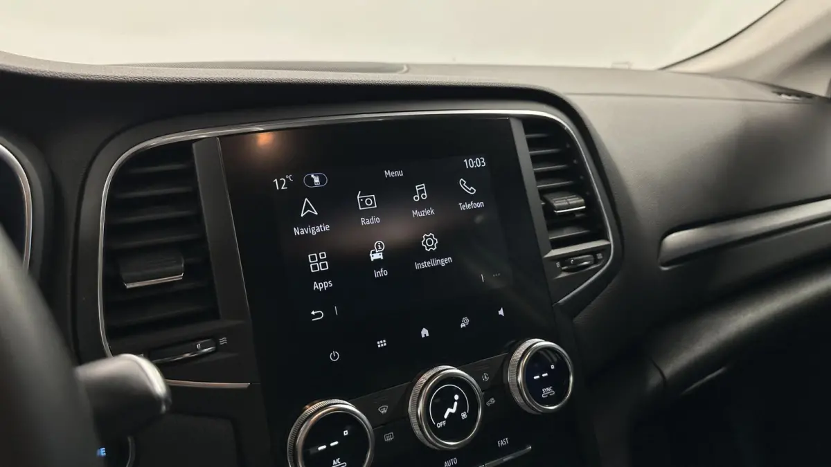 Estate 1.6 Plug-In Hybrid 160 Business Zen SOH 91% CAMERA TREKHAAK CRUISE LM ECC NAVI CARPLAY.