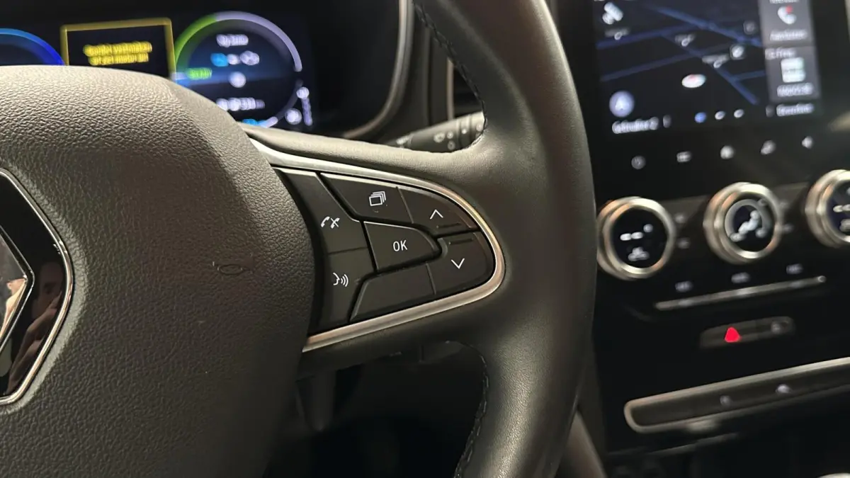 Estate 1.6 Plug-In Hybrid 160 Business Zen SOH 91% CAMERA TREKHAAK CRUISE LM ECC NAVI CARPLAY.