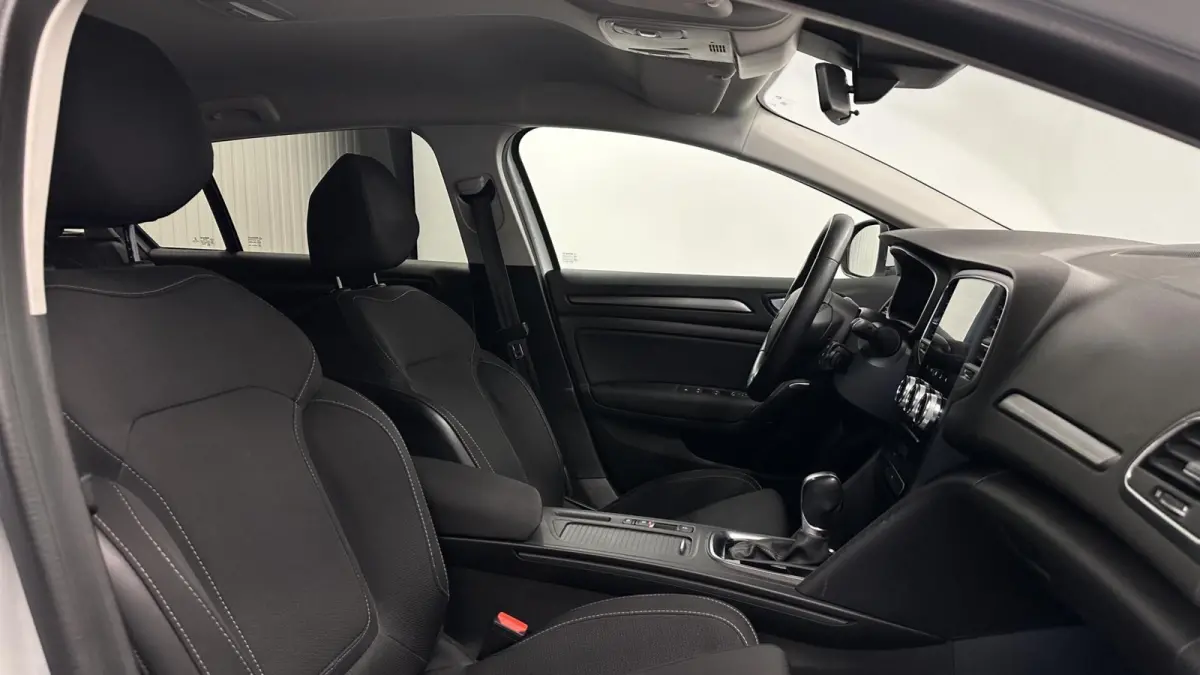 Estate 1.6 Plug-In Hybrid 160 Business Zen SOH 91% CAMERA TREKHAAK CRUISE LM ECC NAVI CARPLAY.