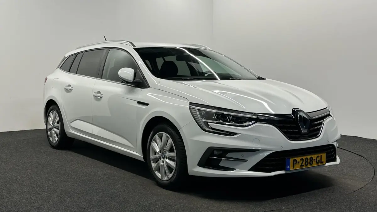 Estate 1.6 Plug-In Hybrid 160 Business Zen SOH 91% CAMERA TREKHAAK CRUISE LM ECC NAVI CARPLAY.