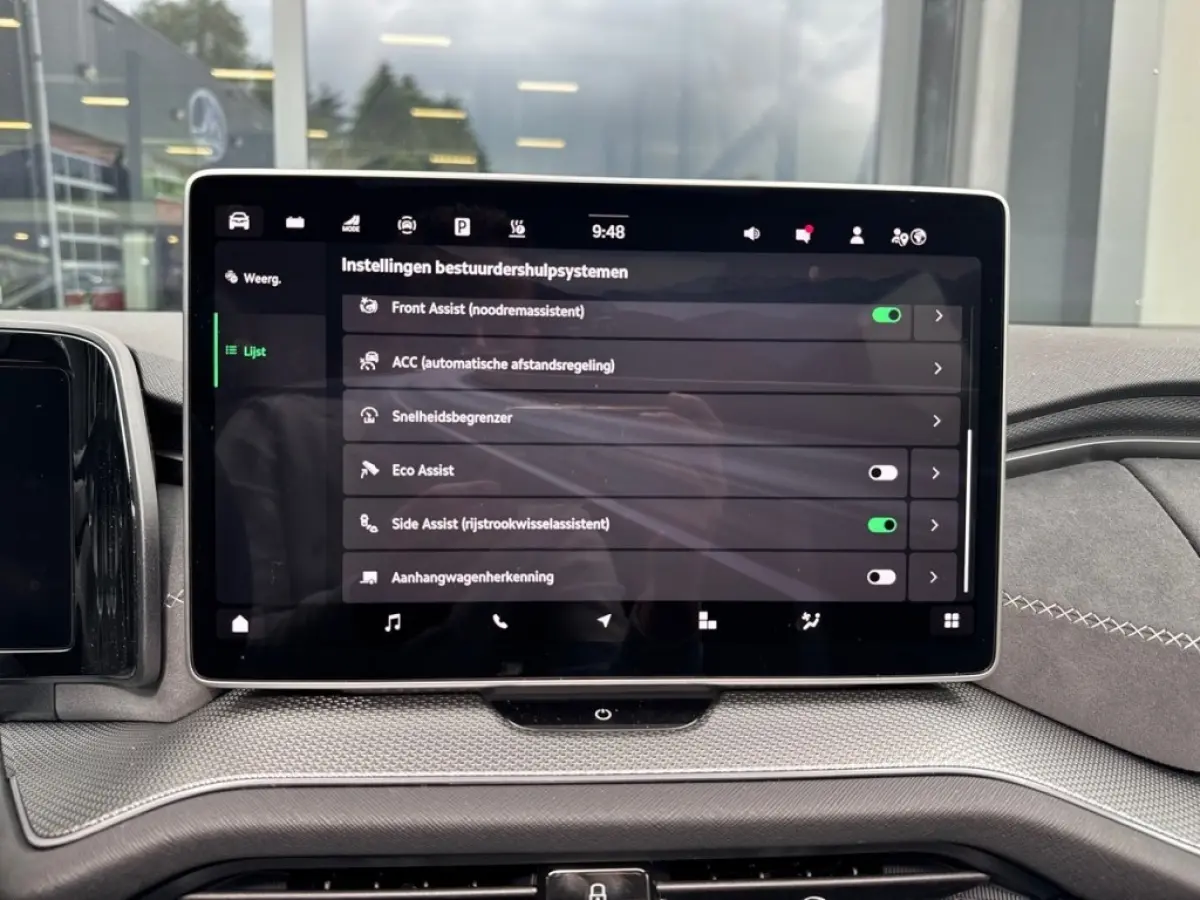 1.5 TSI IV SPORTLINE FISCAAL LAAG!! TREKHAAK/360CAMERA/PANO-DAK/ELEK-KLEP/ACC