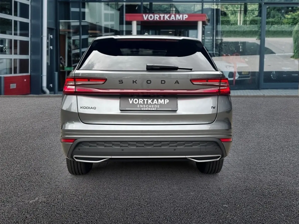 1.5 TSI IV SPORTLINE FISCAAL LAAG!! TREKHAAK/360CAMERA/PANO-DAK/ELEK-KLEP/ACC