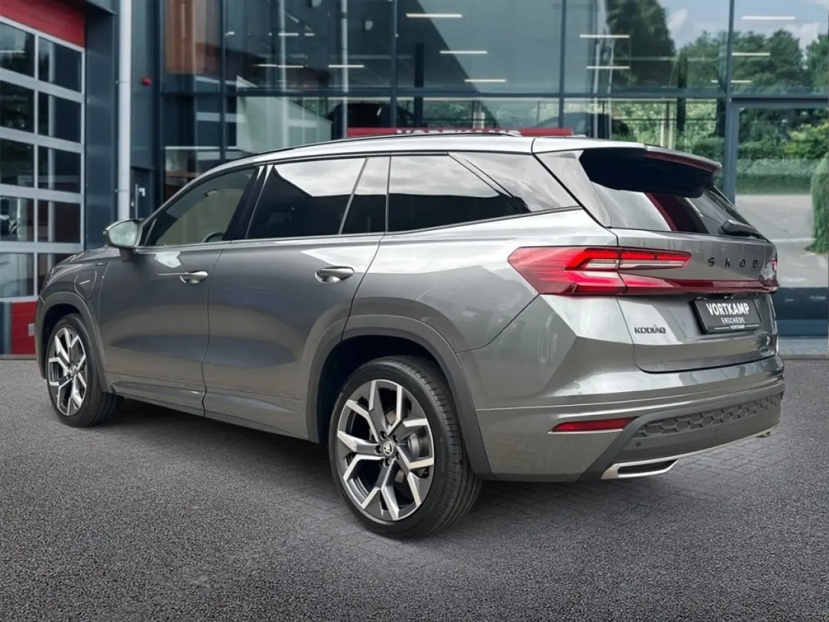 1.5 TSI IV SPORTLINE FISCAAL LAAG!! TREKHAAK/360CAMERA/PANO-DAK/ELEK-KLEP/ACC
