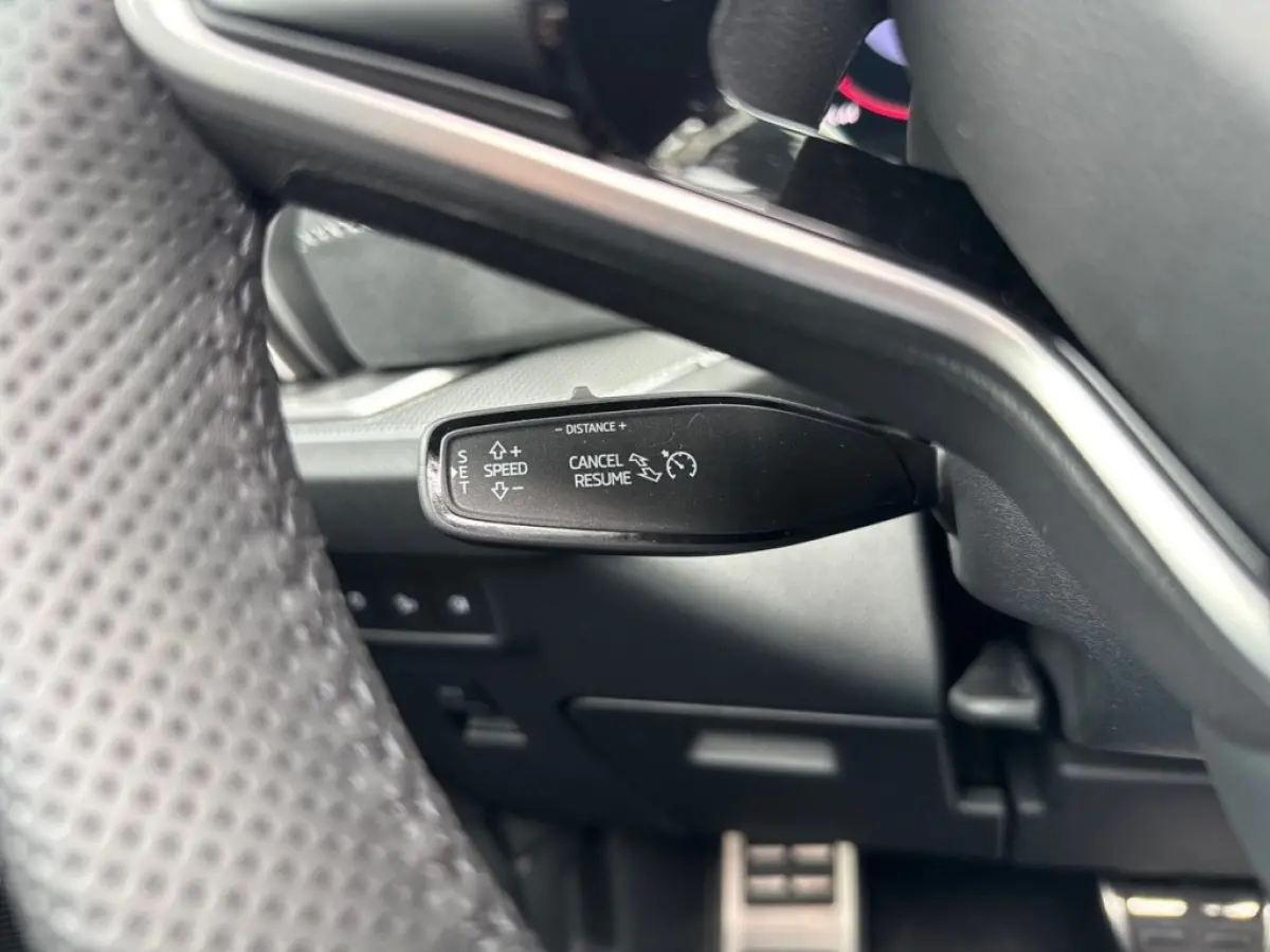 1.5 TSI IV SPORTLINE FISCAAL LAAG!! TREKHAAK/360CAMERA/PANO-DAK/ELEK-KLEP/ACC