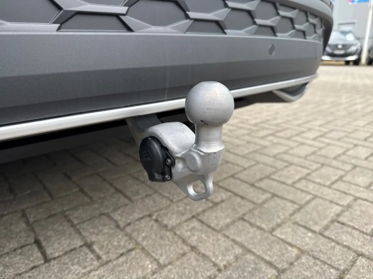 1.5 TSI IV SPORTLINE FISCAAL LAAG!! TREKHAAK/360CAMERA/PANO-DAK/ELEK-KLEP/ACC