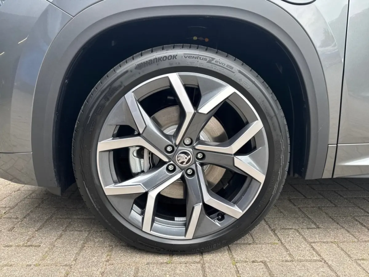 1.5 TSI IV SPORTLINE FISCAAL LAAG!! TREKHAAK/360CAMERA/PANO-DAK/ELEK-KLEP/ACC
