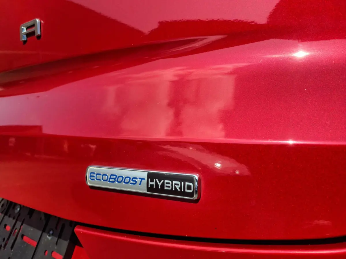 1.0 EcoBoost Titanium