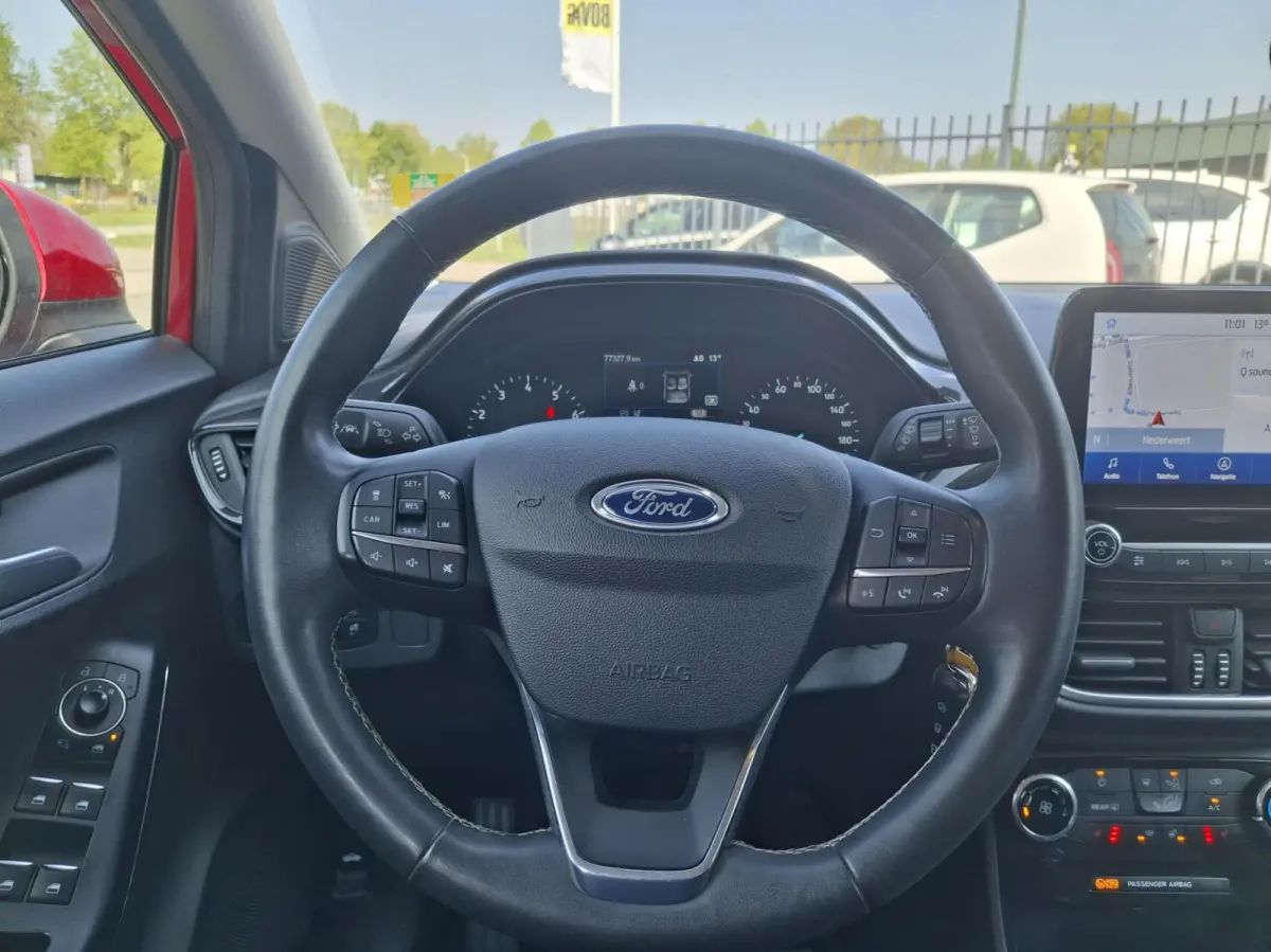 1.0 EcoBoost Titanium