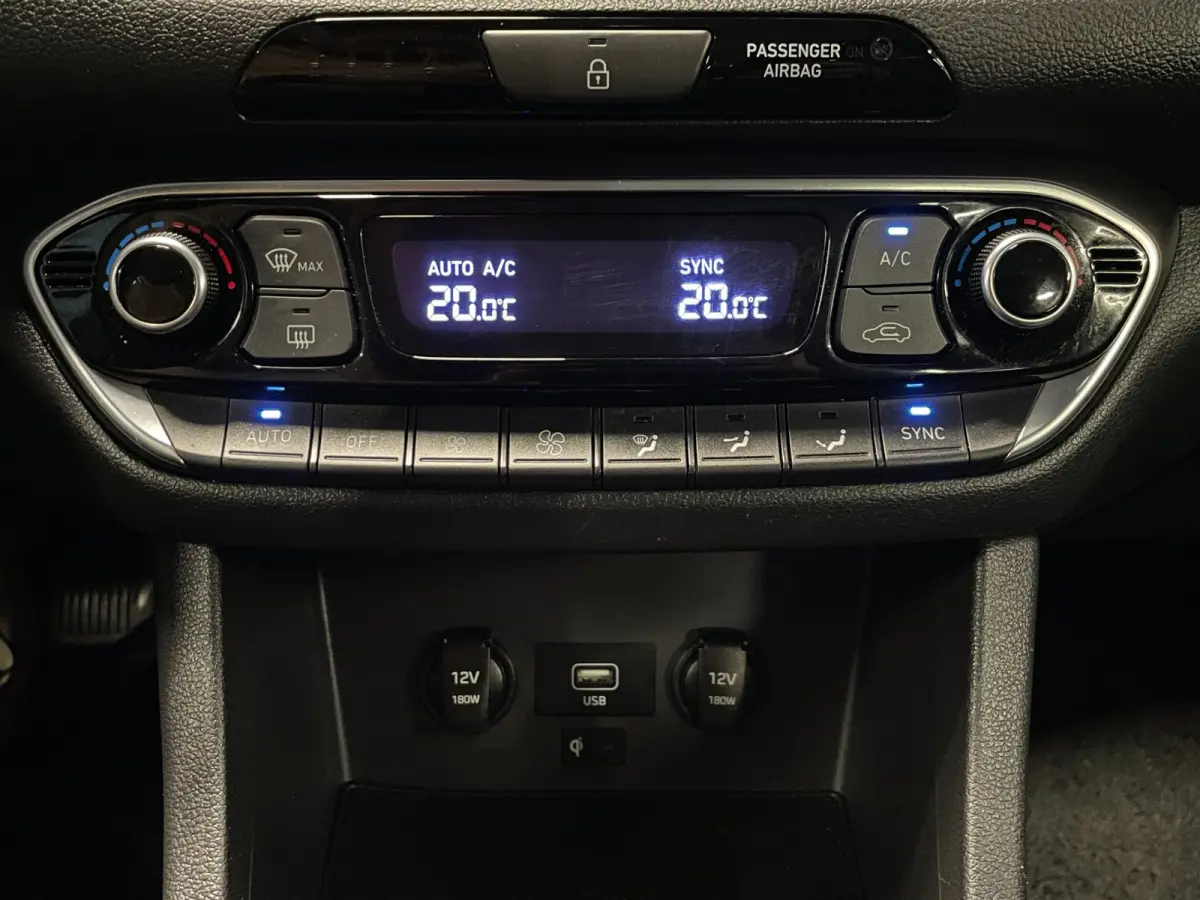 1.0 T-GDi MHEV|120PK|AUTOMAAT|ANDROID/CARPLAY|CAMERA|CLIMATE, CRUISE CONTROL|NAP|NL-AUTO|1e EIG|INCL.BTW|