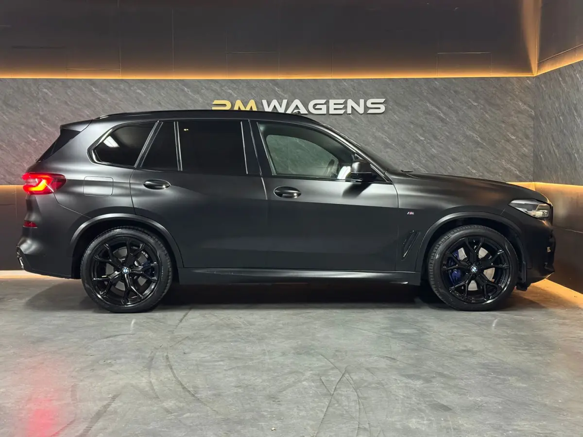 XDrive45e High Executive|PANO|TREKHAAK|KEYLESS|VOL