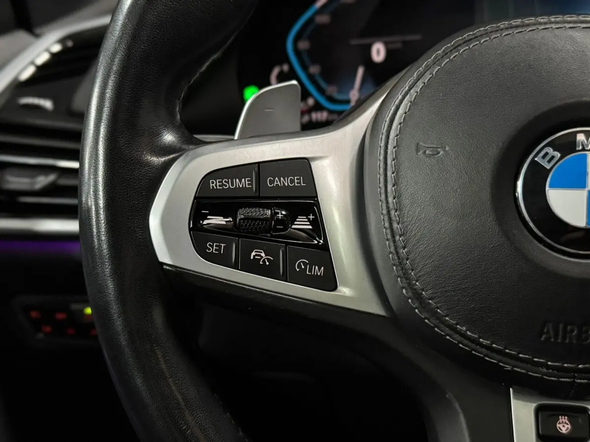 XDrive45e High Executive|PANO|TREKHAAK|KEYLESS|VOL