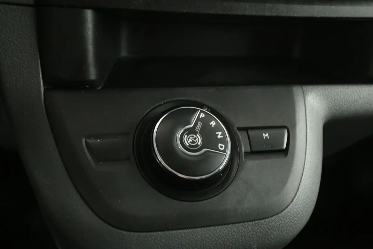 2.0 CDTI L2H1 Innovation | Aut. | Airco | Cruise | 3 Zits | Trekhaak | Carplay | Imperiaal