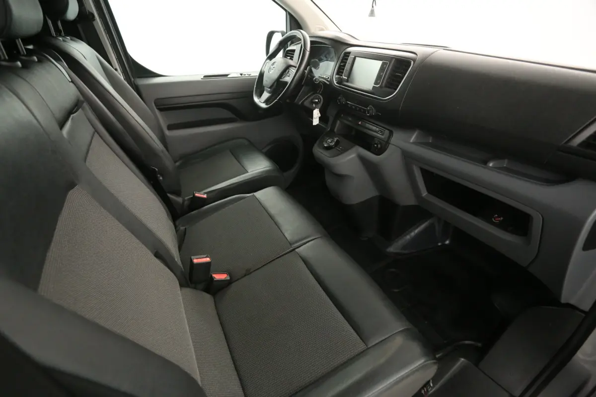2.0 CDTI L2H1 Innovation | Aut. | Airco | Cruise | 3 Zits | Trekhaak | Carplay | Imperiaal