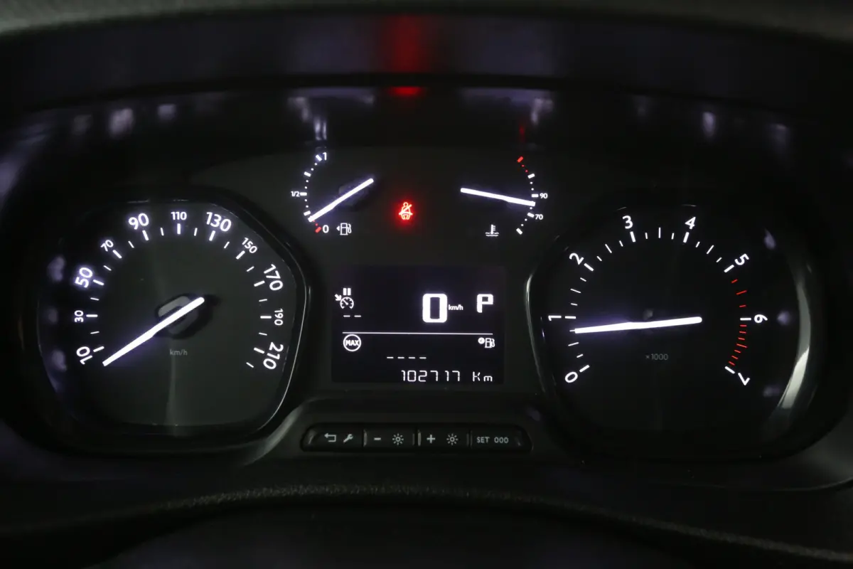 2.0 CDTI L2H1 Innovation | Aut. | Airco | Cruise | 3 Zits | Trekhaak | Carplay | Imperiaal