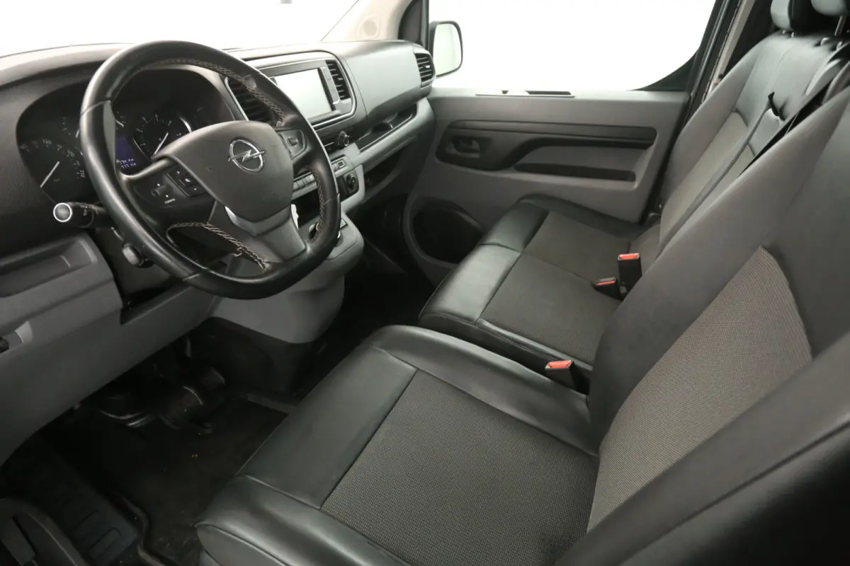 2.0 CDTI L2H1 Innovation | Aut. | Airco | Cruise | 3 Zits | Trekhaak | Carplay | Imperiaal