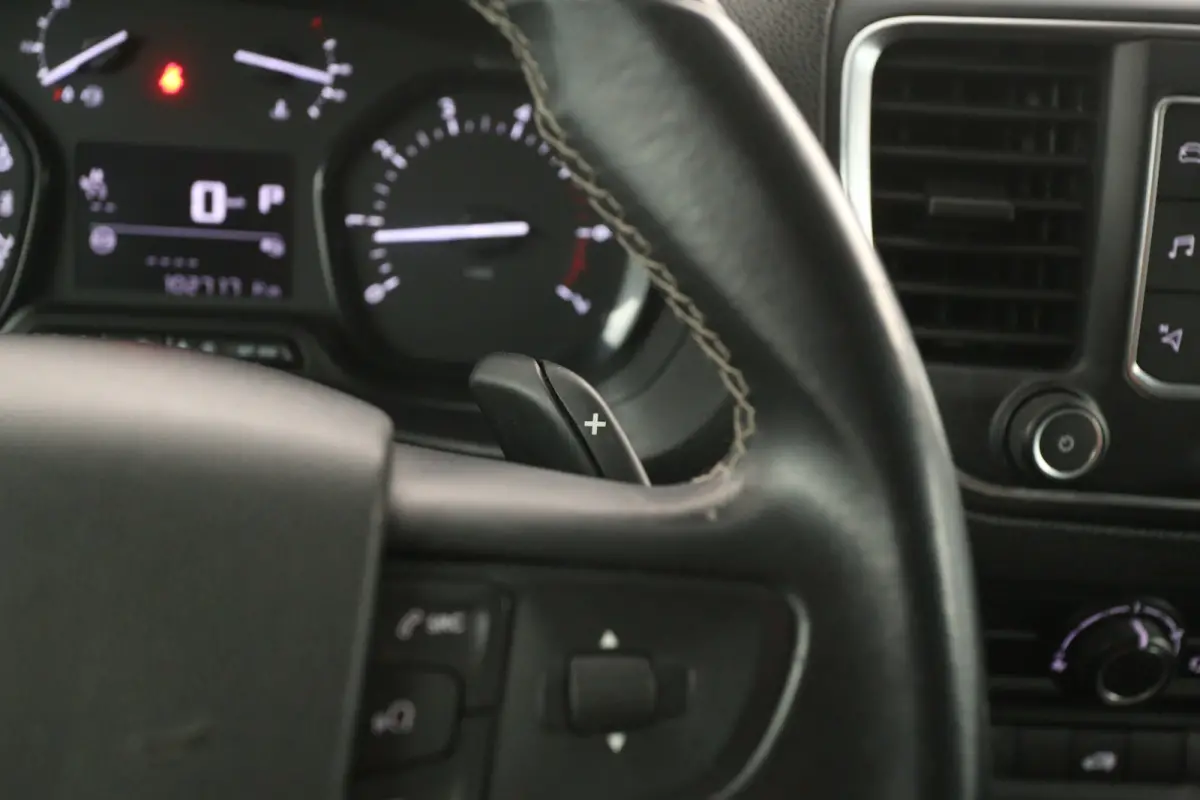 2.0 CDTI L2H1 Innovation | Aut. | Airco | Cruise | 3 Zits | Trekhaak | Carplay | Imperiaal