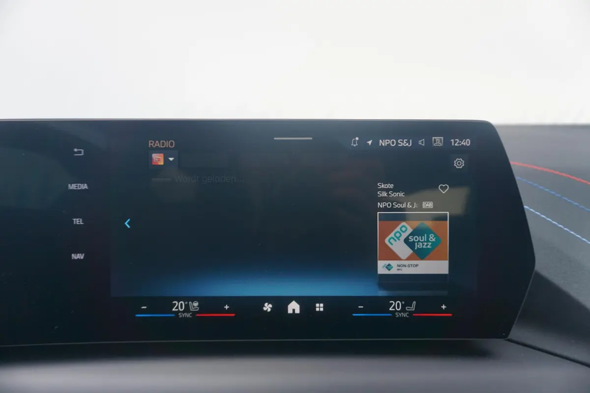 220 | M Sportpakket Pro | Harman Kardon | Panoramadak | Stoel- en stuurwielverwarming