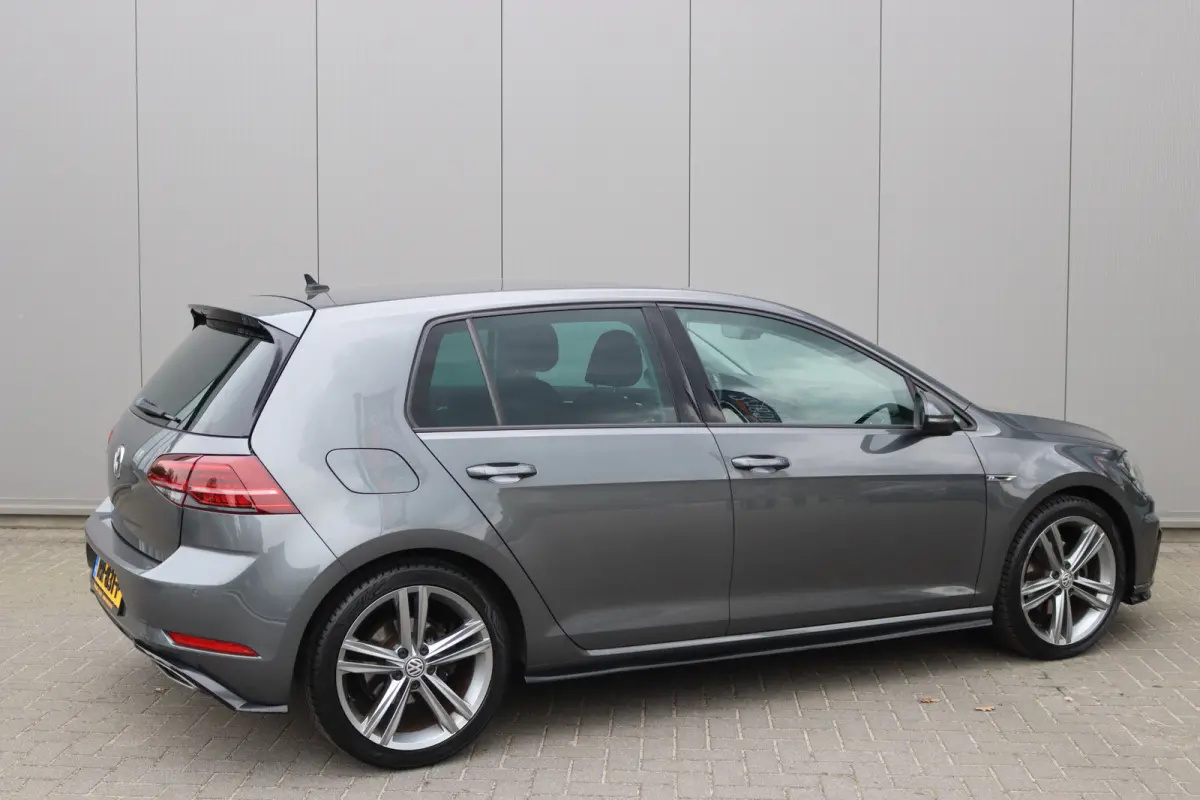 1.5 TSI 150PK Highline Business R Navigatie/Camera/Stoelverwarming/Adaptive-cruisecontrol