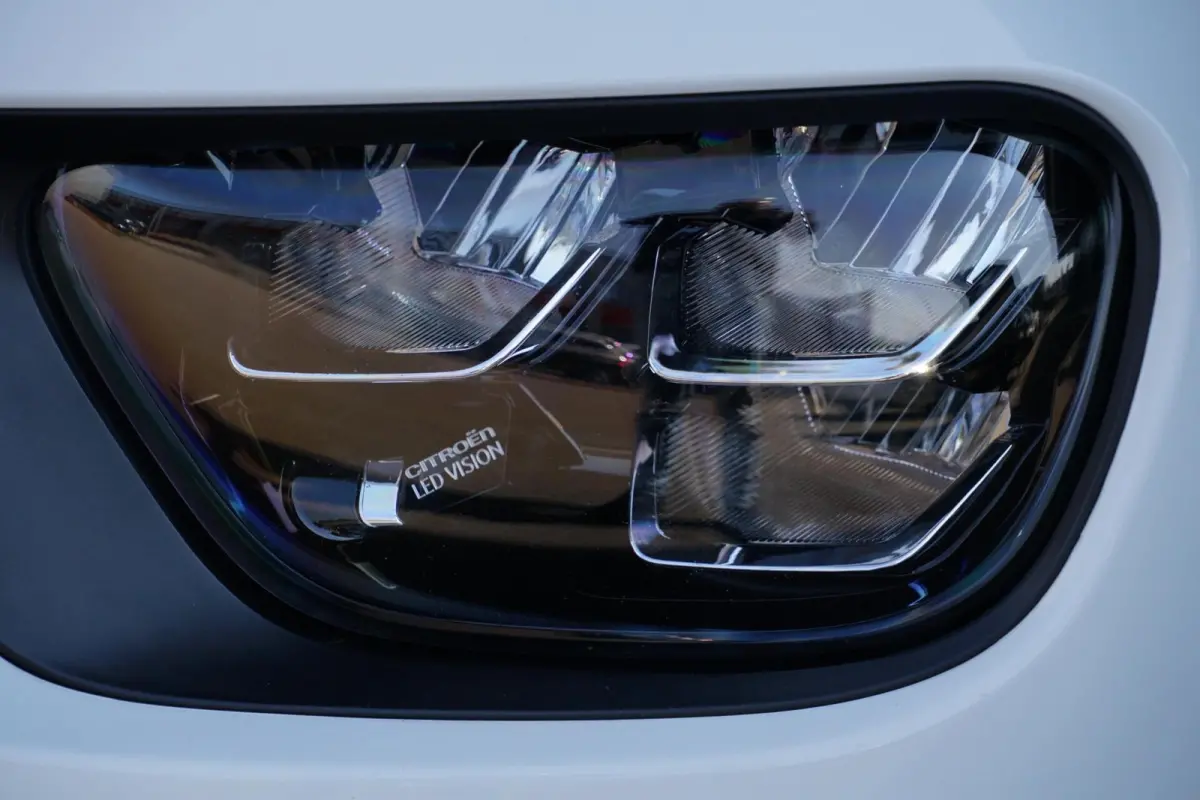 1.2 PureTech Shine, NL, cam. CarPlay, trekh. dis. v.v.