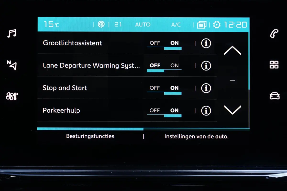 1.2 PureTech Shine, NL, cam. CarPlay, trekh. dis. v.v.