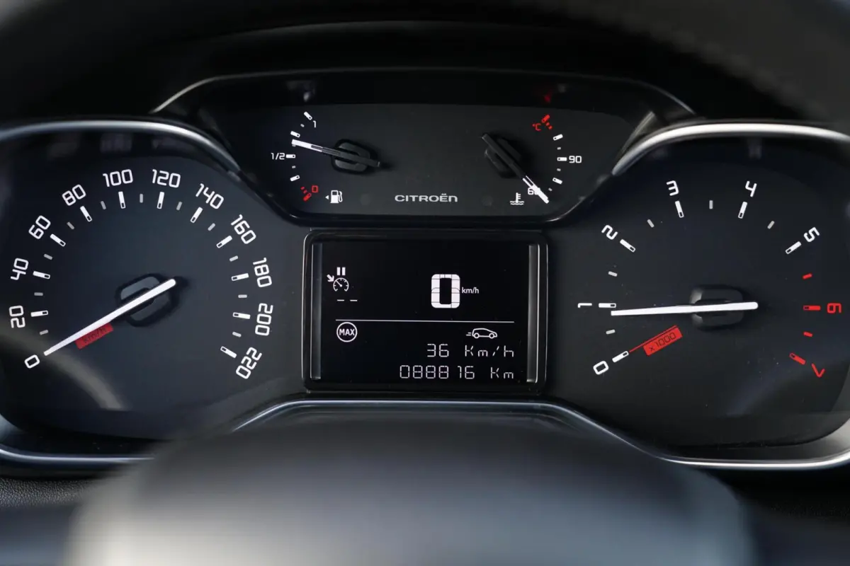 1.2 PureTech Shine, NL, cam. CarPlay, trekh. dis. v.v.