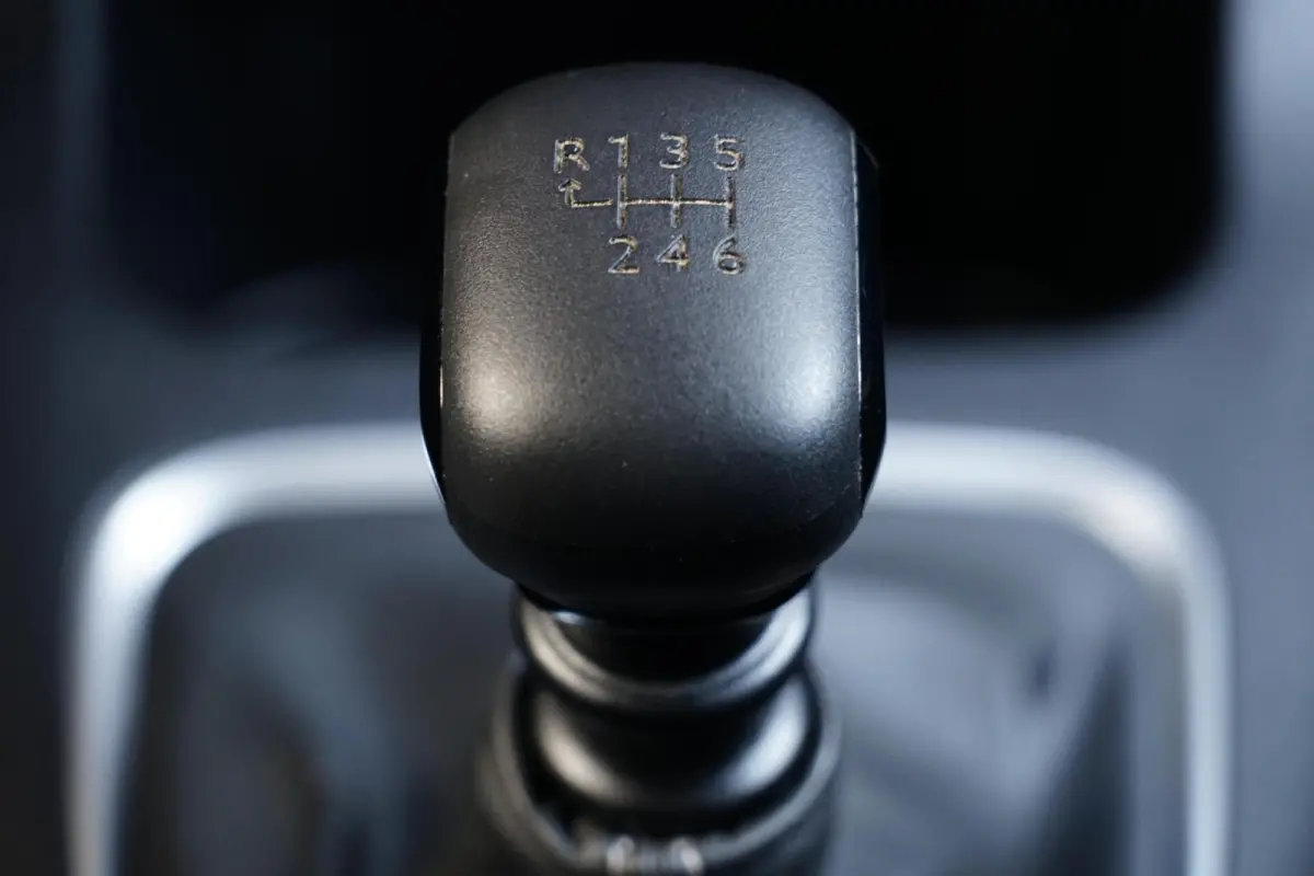 1.2 PureTech Shine, NL, cam. CarPlay, trekh. dis. v.v.