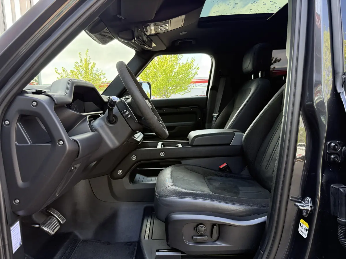 5.0 P525 V8 URBAN | Commercial | Full Option | Milltek