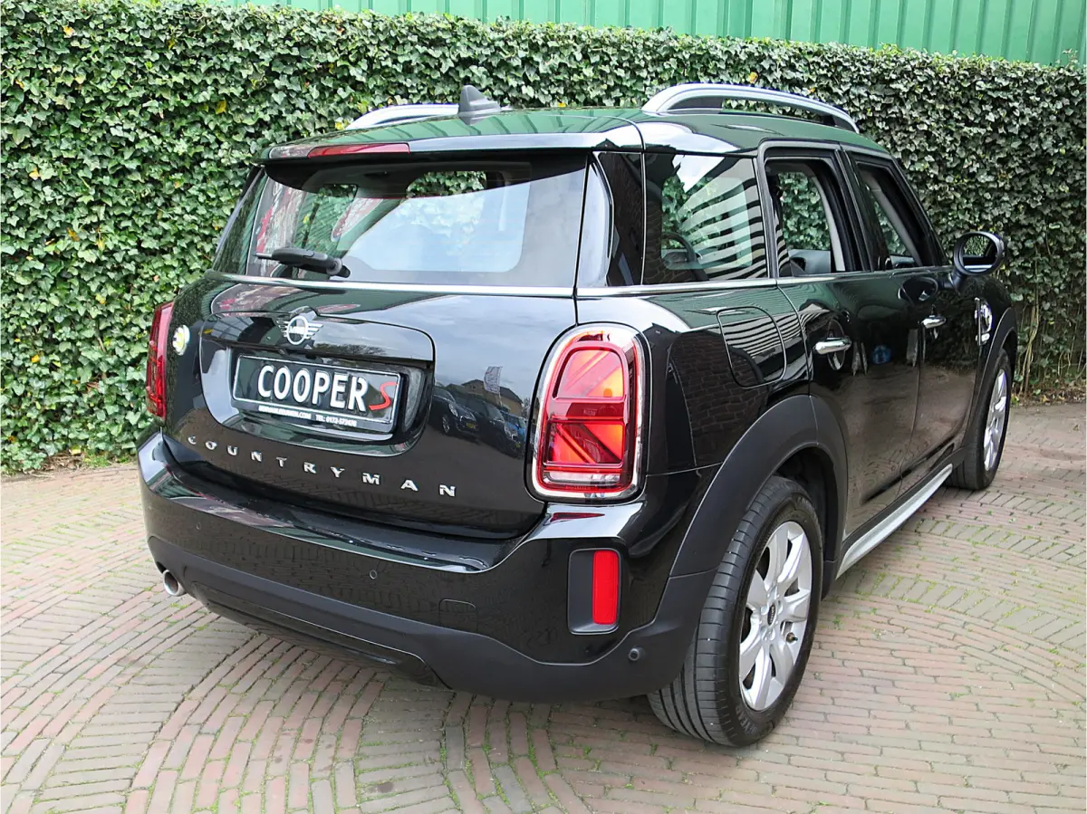 1.5 Cooper SE ALL4 Essential LCI met Adap.cruise, DAB, A.cam, El.stoel, 17"