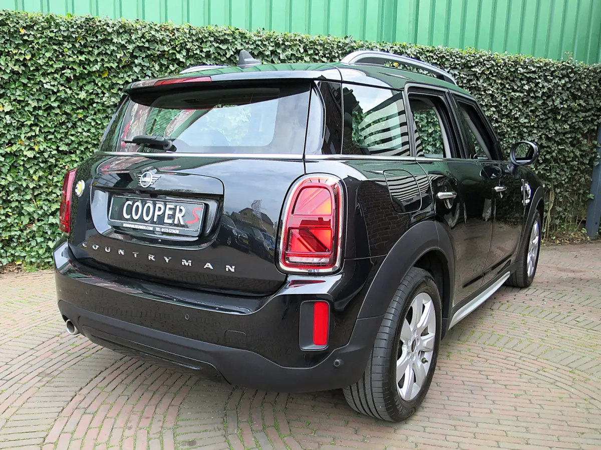 1.5 Cooper SE ALL4 Essential LCI met Adap.cruise, DAB, A.cam, El.stoel, 17"