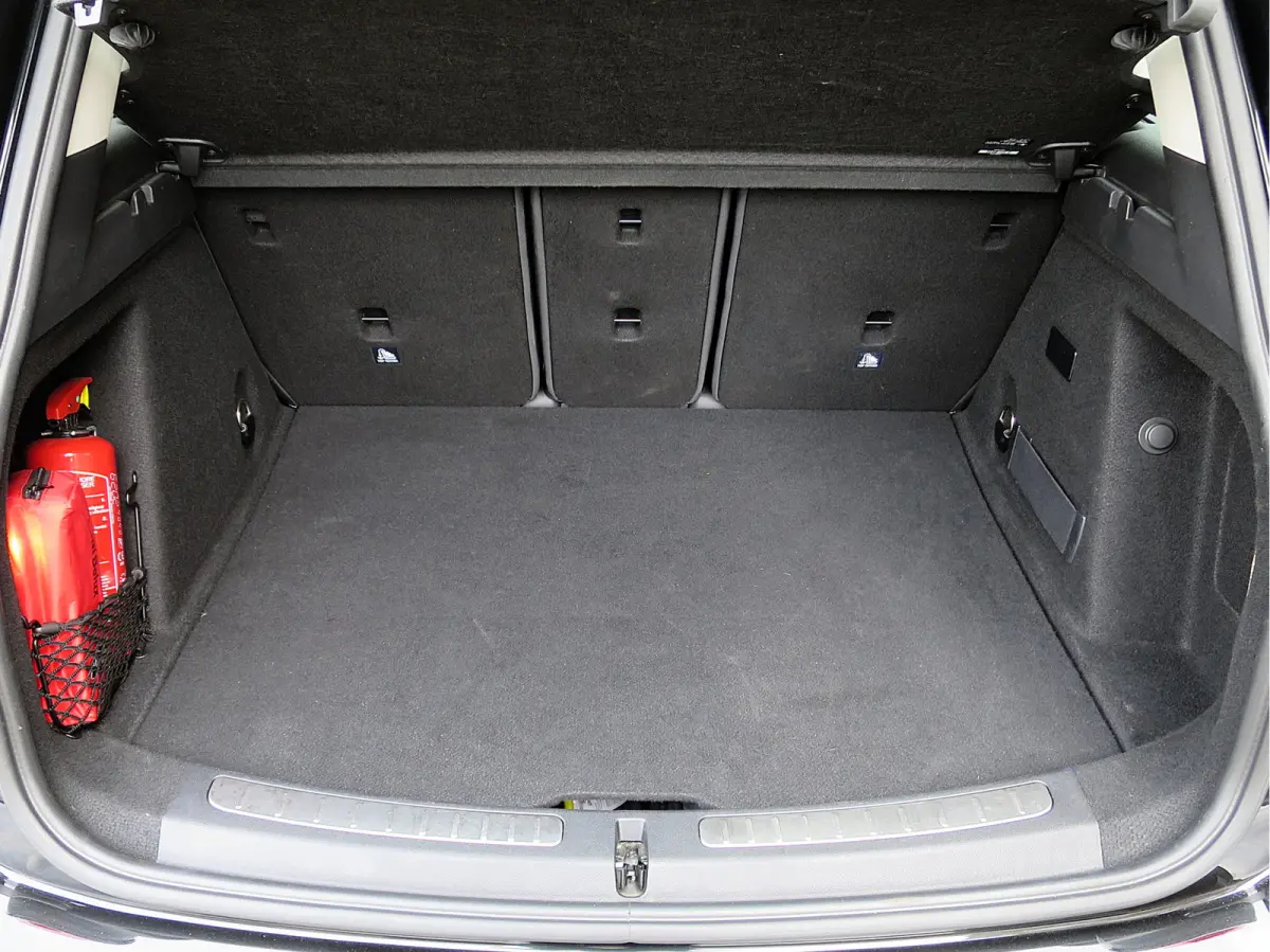 1.5 Cooper SE ALL4 Essential LCI met Adap.cruise, DAB, A.cam, El.stoel, 17"