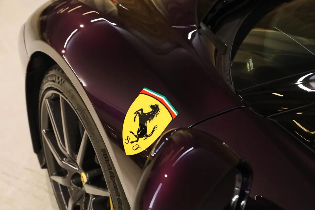4.0 V8|Assetto Fiorano|Full Carbon|PPF|