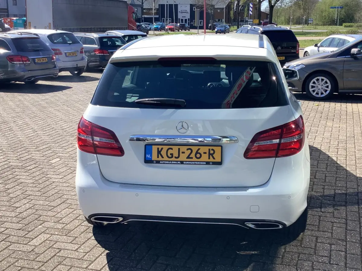 180 Ambition, led verlichting, parkeersensoren, stoelverwarming,
