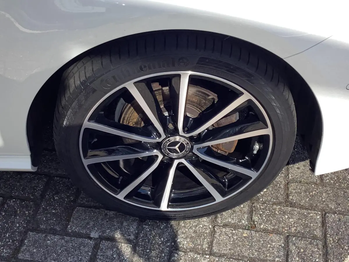 180 Ambition, led verlichting, parkeersensoren, stoelverwarming,